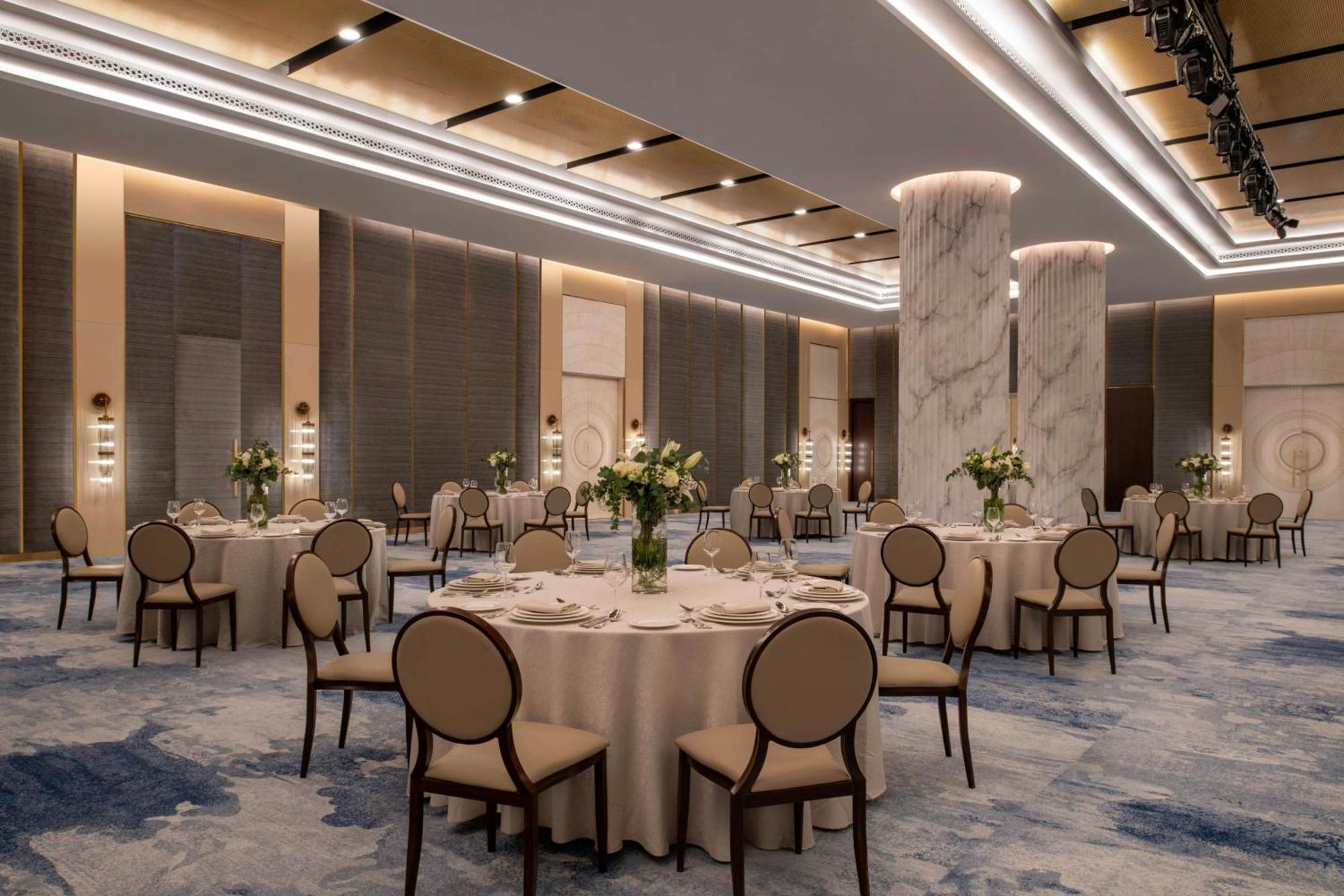 Отель The St. Regis Marsa Arabia Island, The Pearl Qatar Доха Экстерьер фото